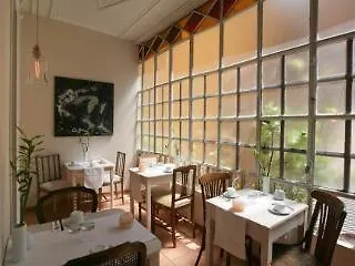 Vrabac Guesthouse Barselona İspanya